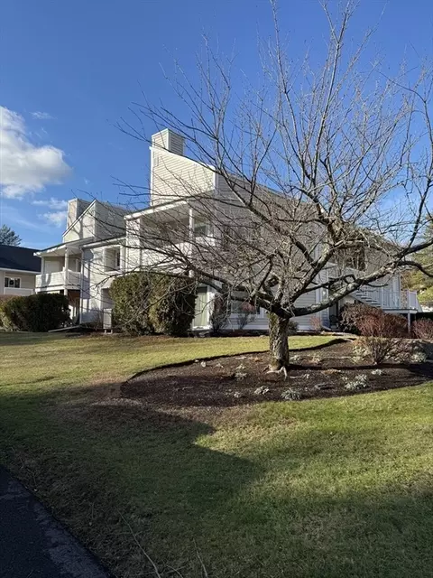 750 Whittenton #512, Taunton, MA 02780