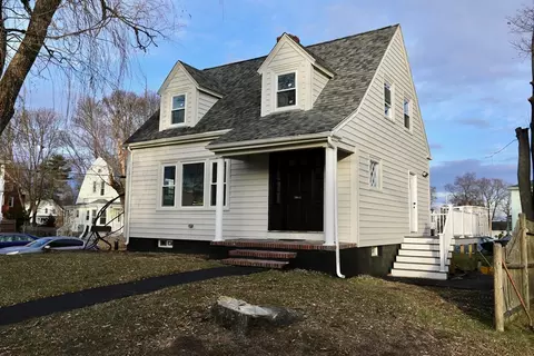 437 N Warren Ave, Brockton, MA 02301