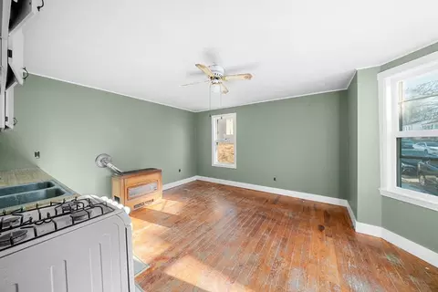 482 Snell St, Fall River, MA 02721 photo 13