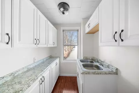 482 Snell St, Fall River, MA 02721 photo 27