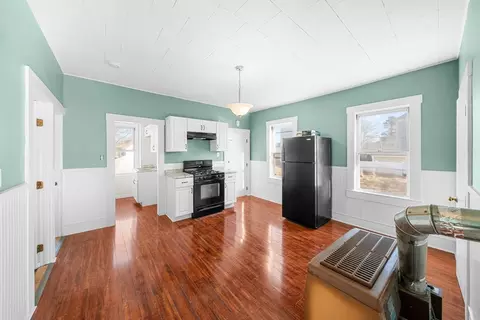 482 Snell St, Fall River, MA 02721 photo 26