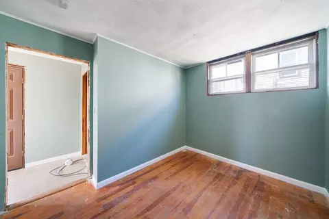 482 Snell St, Fall River, MA 02721 photo 14