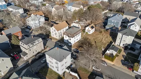 482 Snell St, Fall River, MA 02721 photo 7