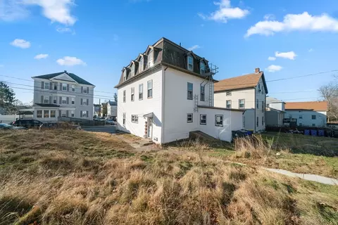 482 Snell St, Fall River, MA 02721 photo 4