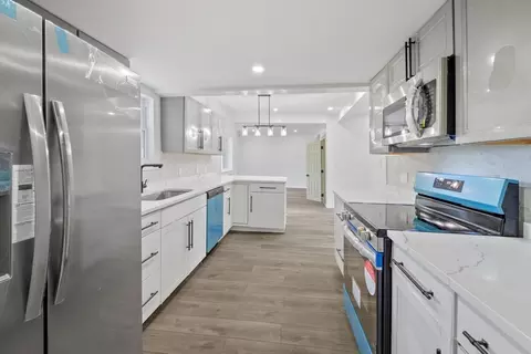 507 E Main St, Orange, MA 01364 photo 9