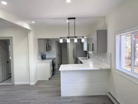 507 E Main St, Orange, MA 01364 photo 11