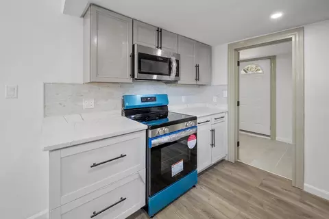 507 E Main St, Orange, MA 01364 photo 10