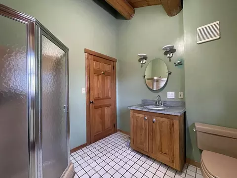 Bath - 409 Gale Rd, Warwick, MA 01378 photo 2 of 2