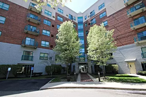 175 Cottage St #514, Chelsea, MA 02150