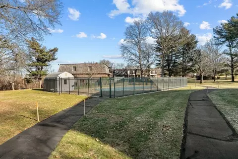 Exterior - 4700 N Main St #1E, Fall River, MA 02720 photo 8 of 10
