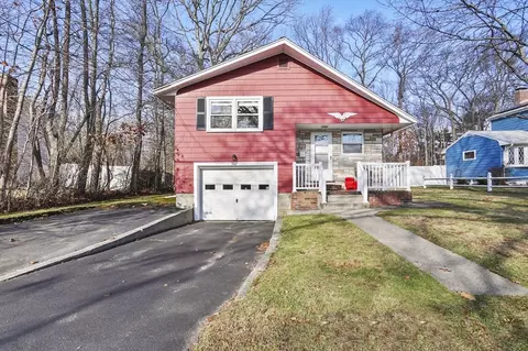 302 Field St, Brockton, MA 02302