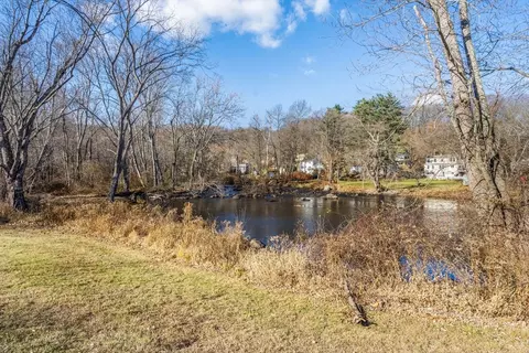 View/Area - 217 Main St #217, Maynard, MA 01754 photo 4 of 4