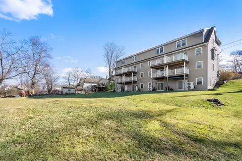 Exterior - 217 Main St #217, Maynard, MA 01754 photo 9 of 10