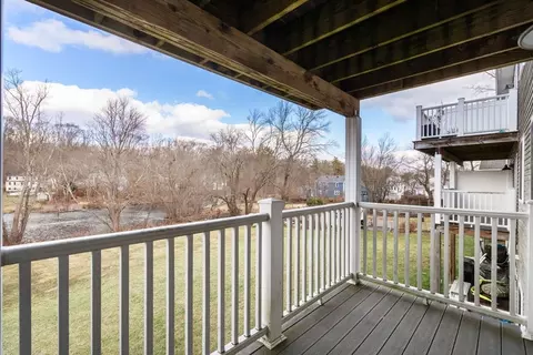 Exterior - 217 Main St #217, Maynard, MA 01754 photo 4 of 10