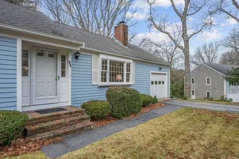 95 Valley Brook Rd, Barnstable, MA 02632 photo 2