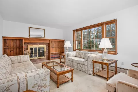 95 Valley Brook Rd, Barnstable, MA 02632 photo 4