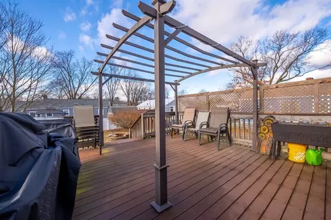 94 Jacob St, Chicopee, MA 01020 photo 35