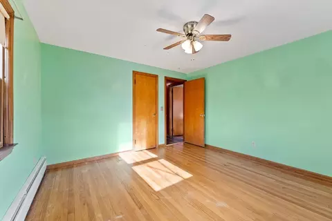 94 Jacob St, Chicopee, MA 01020 photo 28