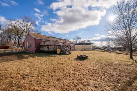 94 Jacob St, Chicopee, MA 01020 photo 37