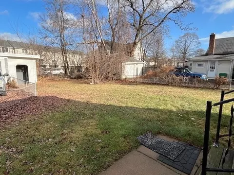 Exterior - 29 Cochran St, Chicopee, MA 01020 photo 6 of 8
