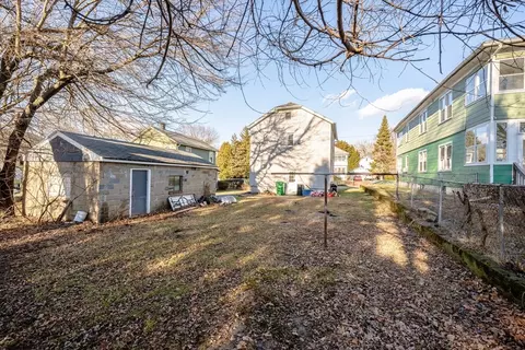 73 Beverly St, Chicopee, MA 01013 photo 23