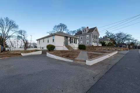 16 Highland Pl, Weymouth, MA 02190 photo 3