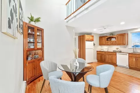Dining - 66 Temple St, Reading, MA 01867 photo 5 of 5