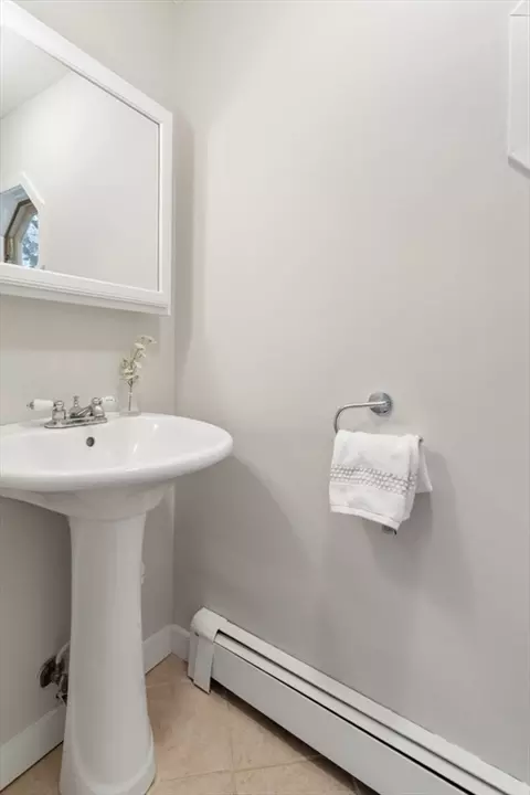 Bath - 66 Temple St, Reading, MA 01867 photo 1 of 2