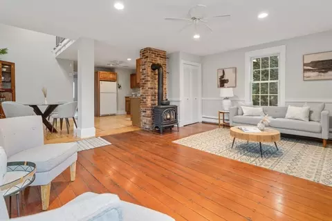 Living - 66 Temple St, Reading, MA 01867 photo 5 of 6