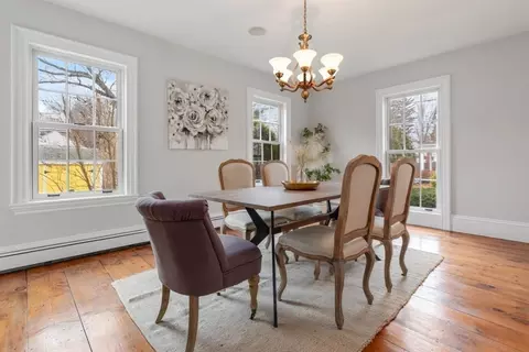 Dining - 66 Temple St, Reading, MA 01867 photo 2 of 5