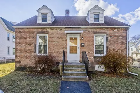182 Massasoit St, Springfield, MA 01107 photo 3