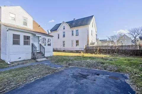 182 Massasoit St, Springfield, MA 01107 photo 40