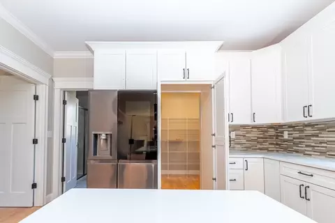 Kitchen - 330 Concord Rd, Billerica, MA 01821 photo 4 of 4