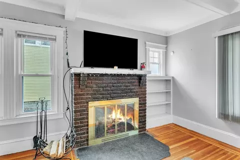 71 Gilbert Ave, Springfield, MA 01119 photo 8