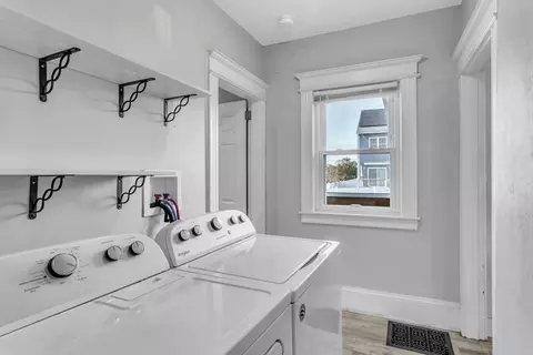 71 Gilbert Ave, Springfield, MA 01119 photo 21