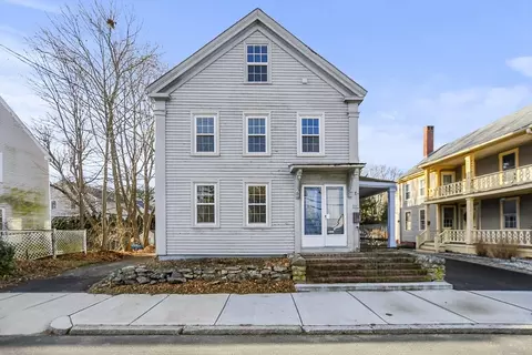 287 Merrimac St, Newburyport, MA 01950