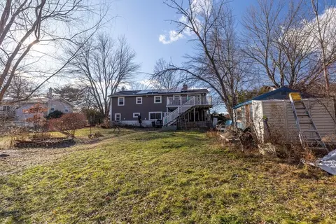 Exterior - 35 Florence Rd, Easthampton, MA 01027 photo 7 of 9