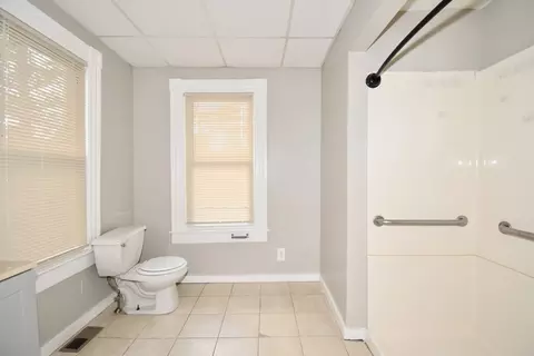 14 Lafayette St, Springfield, MA 01109 photo 9