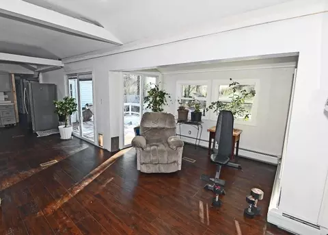 7 Siesta Dr, Wareham, MA 02576 photo 4
