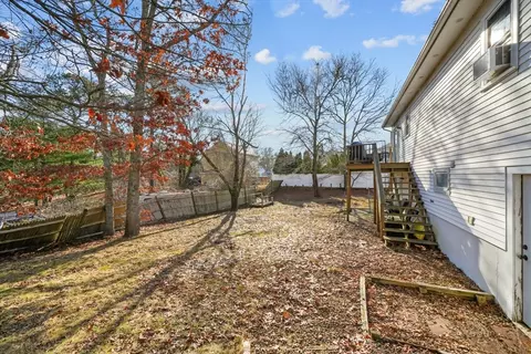 Exterior - 81 Mayflower Ln, Wareham, MA 02538 photo 3 of 10