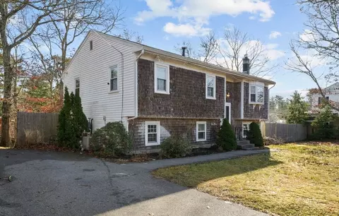 Exterior - 81 Mayflower Ln, Wareham, MA 02538 photo 10 of 10