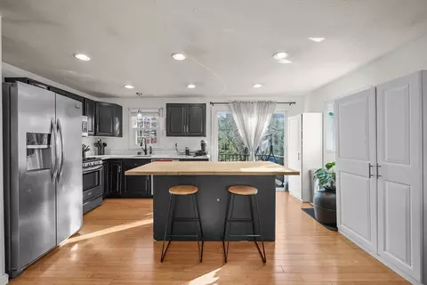 Kitchen - 81 Mayflower Ln, Wareham, MA 02538 photo 1 of 6