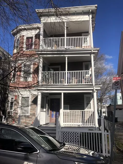 10 Hosmer St, Boston, MA 02126
