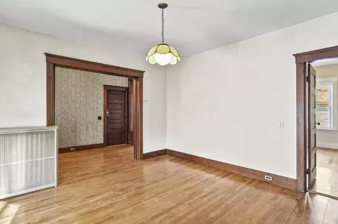 Living - 3 Clearview Ave, Worcester, MA 01605 photo 9 of 10