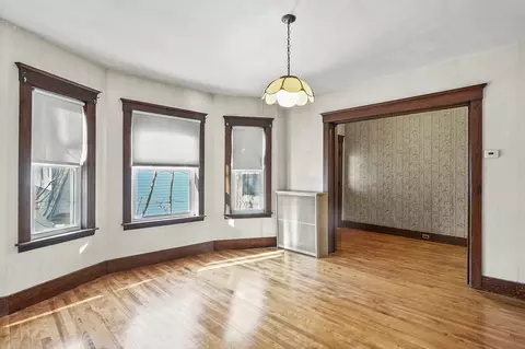Living - 3 Clearview Ave, Worcester, MA 01605 photo 8 of 10