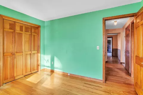 Bedroom - 122 Spear Rd, Springfield, MA 01119 photo 5 of 10