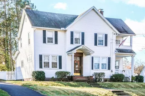 37 Lincoln Park, Longmeadow, MA 01106