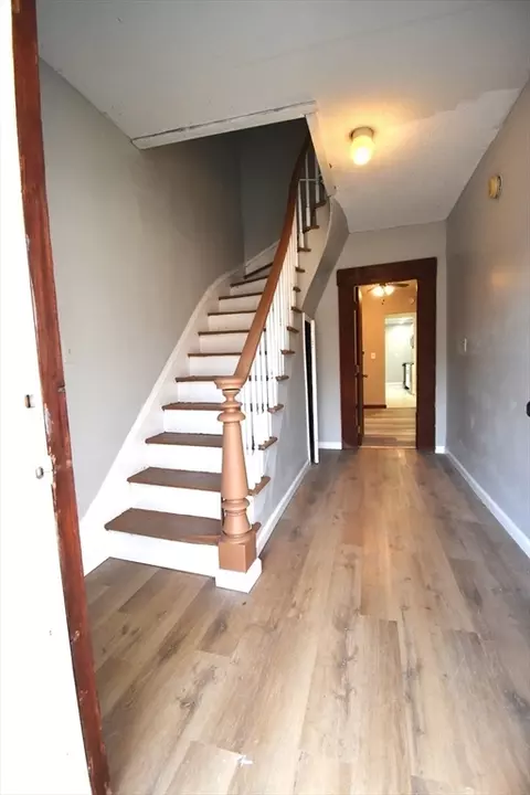 108 Marble St, Springfield, MA 01105 photo 19
