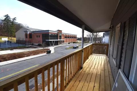 108 Marble St, Springfield, MA 01105 photo 4