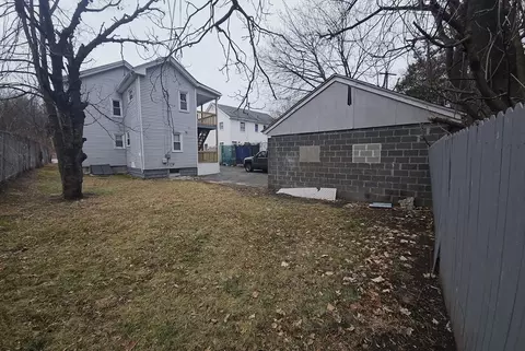 108 Marble St, Springfield, MA 01105 photo 6